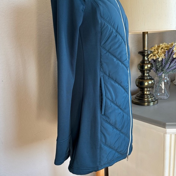 FILA SPORTS LONG JACKET light weight size small - Picture 6 of 13